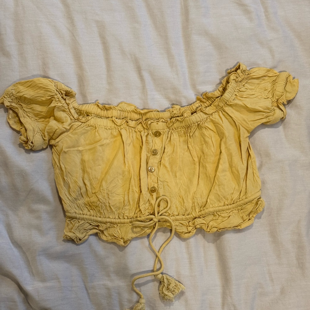 La Hearts Yellow Ruffled Top